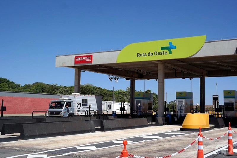 Praça de pedágio da concessionária Rota do Oeste